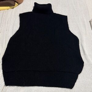 Double Zero Black Sleeveless Turtleneck Sweater